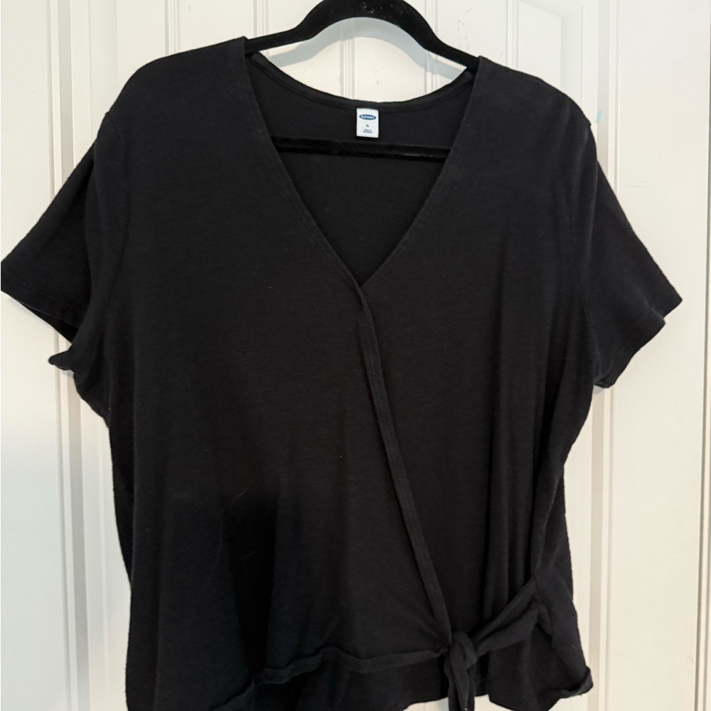 Old Navy Black Wrap Tie Front Short Sleeve Blouse